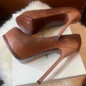 YSL Tribtoo Platform Pumps 7.5